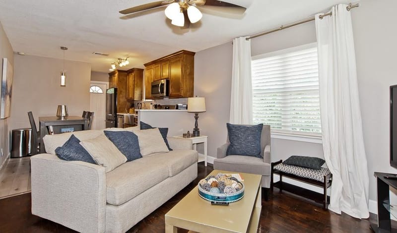 1810 Shaw Street, Dallas TX 75212 - Photo 2
