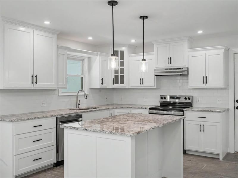 4600 Robinwood Drive, Waco TX 76708 - Photo 9