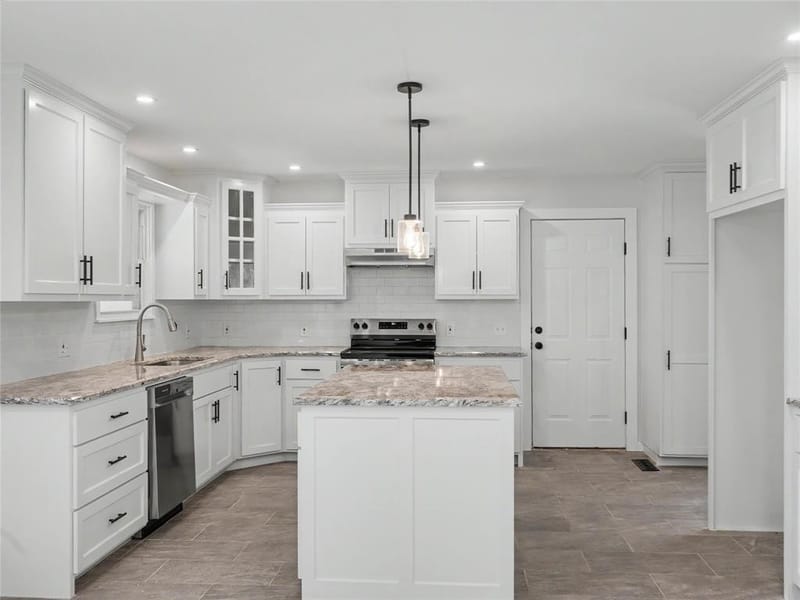 4600 Robinwood Drive, Waco TX 76708 - Photo 8
