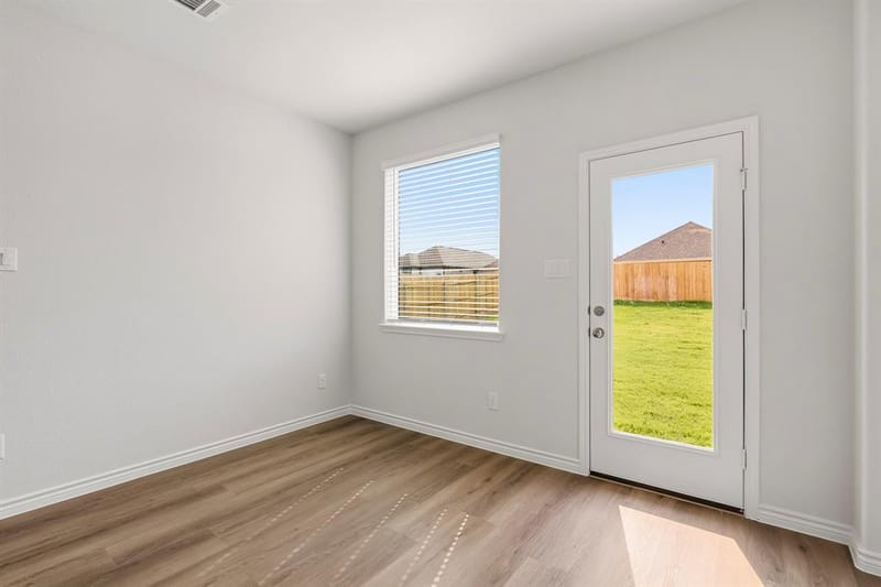 1709 Romans Road, Ennis TX 75119 - Photo 6