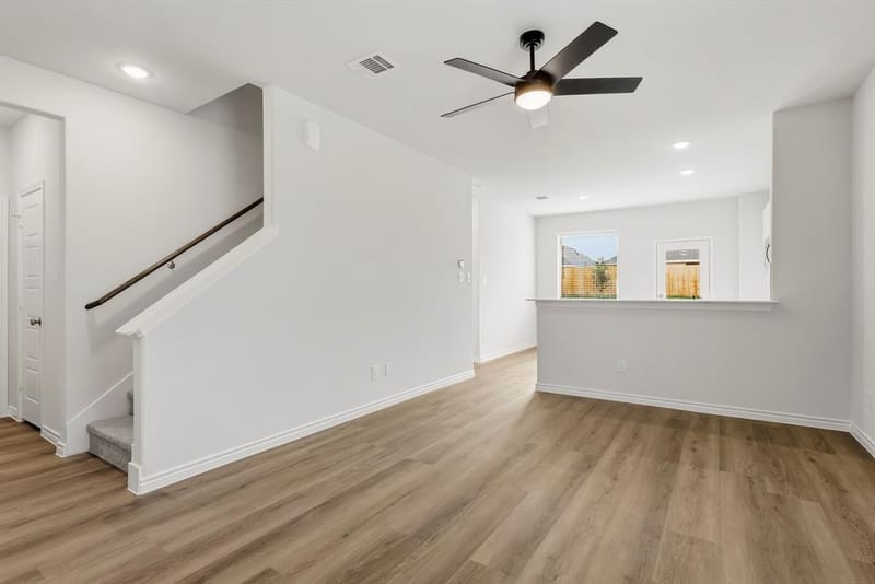 1709 Romans Road, Ennis TX 75119 - Photo 4