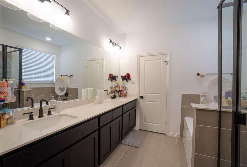 702 Declaration Drive, Princeton TX 75407 - Photo 5