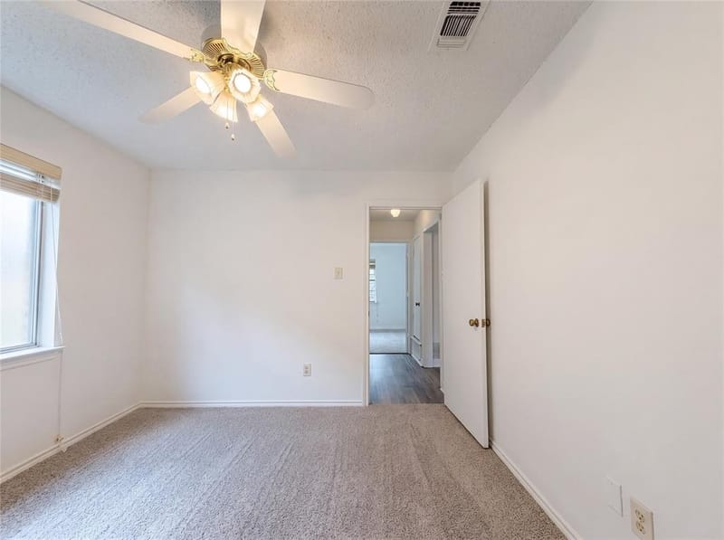 5719 Stage Line Drive, Arlington TX 76017 - Photo 17