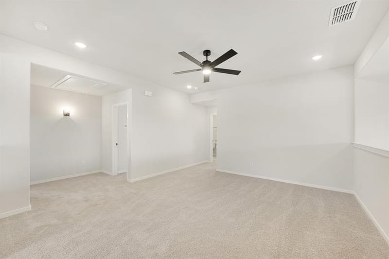 1040 Snowy Owl Drive, Alvarado TX 76009 - Photo 23