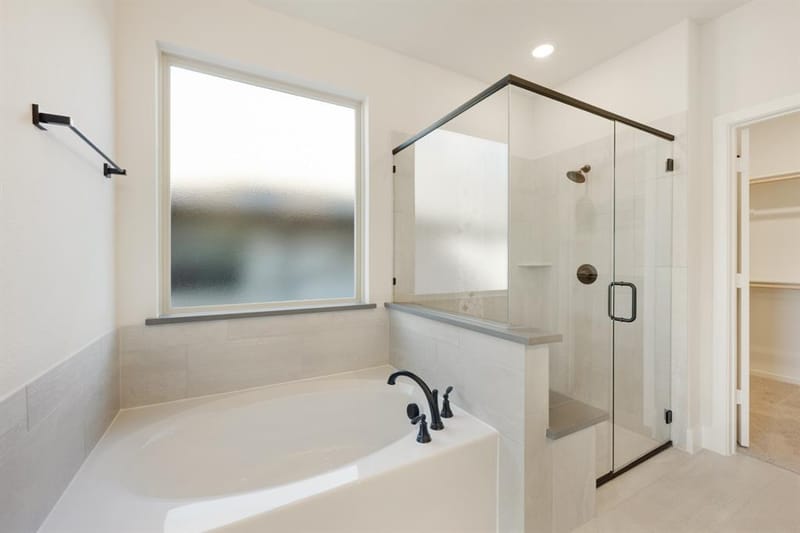 1040 Snowy Owl Drive, Alvarado TX 76009 - Photo 17