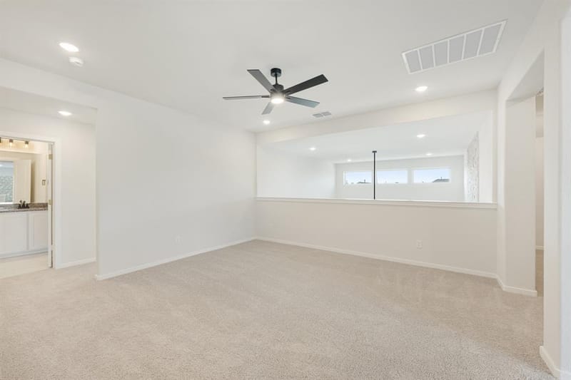 1040 Snowy Owl Drive, Alvarado TX 76009 - Photo 22