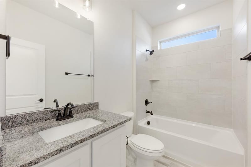 1040 Snowy Owl Drive, Alvarado TX 76009 - Photo 20