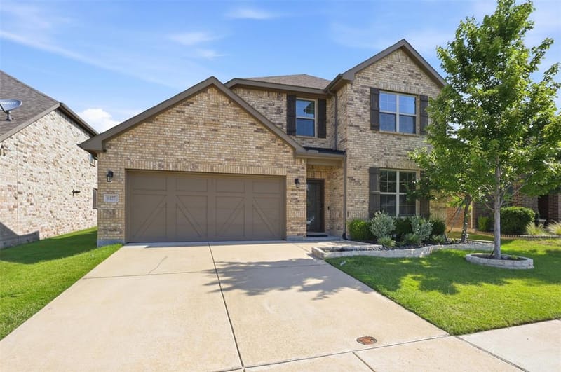 6127 Heron Drive, Celina TX 76227 - Photo 2