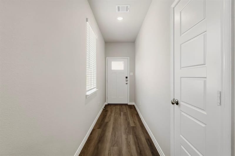 1707 Romans Road, Ennis TX 75119 - Photo 2
