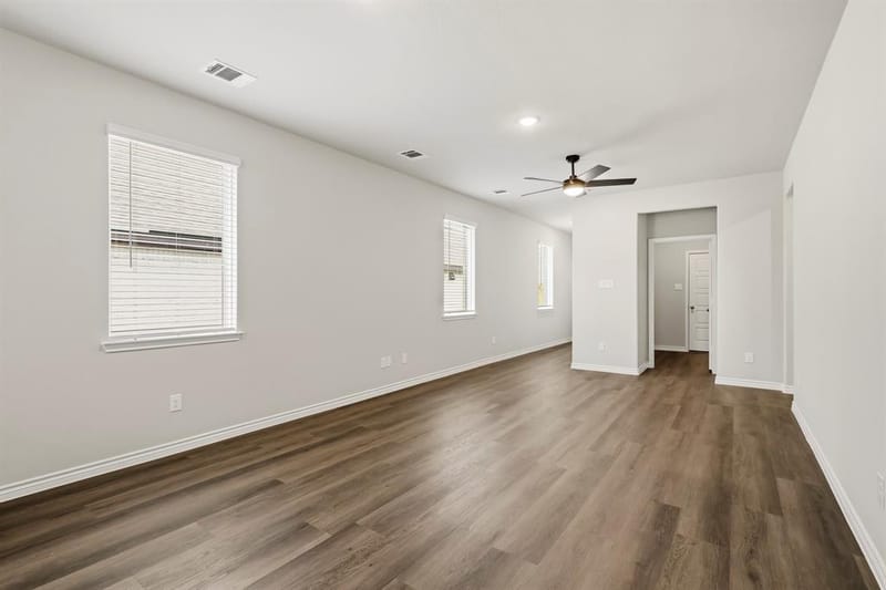 1707 Romans Road, Ennis TX 75119 - Photo 6