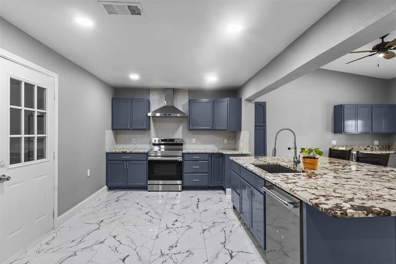 1065 Sunset Circle, Garland TX 75040 - Photo 7