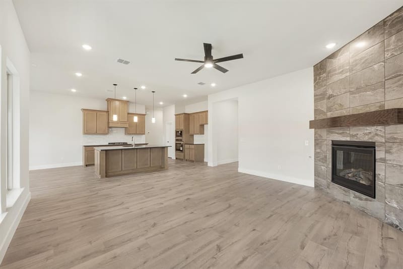 217 Seminole Trail, Alvarado TX 76009 - Photo 9