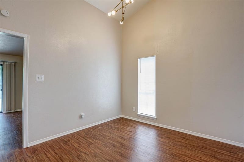 620 Nora Lane, DeSoto TX 75115 - Photo 6