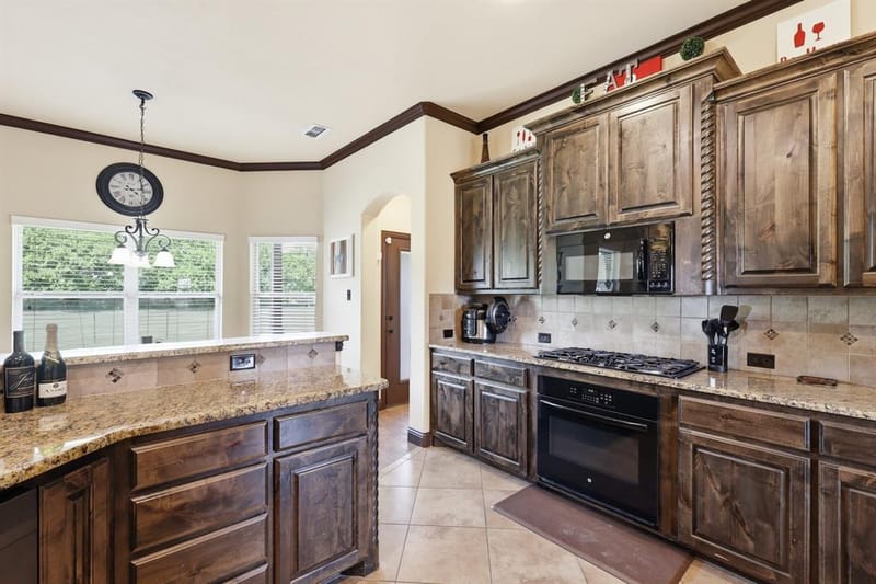 11480 Chisum Road, Sanger TX 76266 - Photo 14