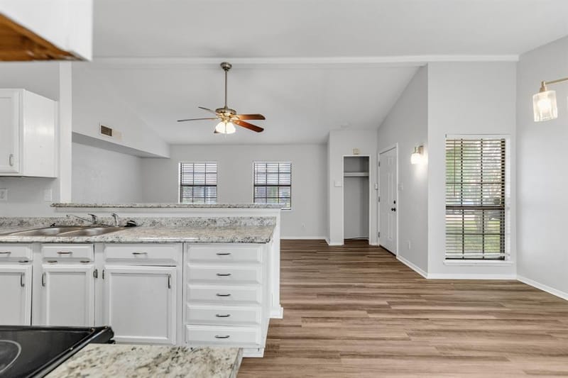 4627 Chapman Street, The Colony TX 75056 - Photo 22