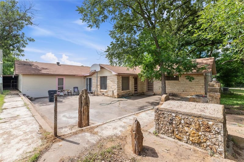 500 E Ham Avenue, De Leon TX 76444 - Photo 8