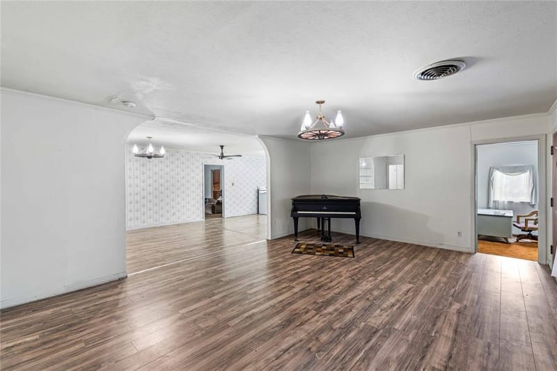 500 E Ham Avenue, De Leon TX 76444 - Photo 21