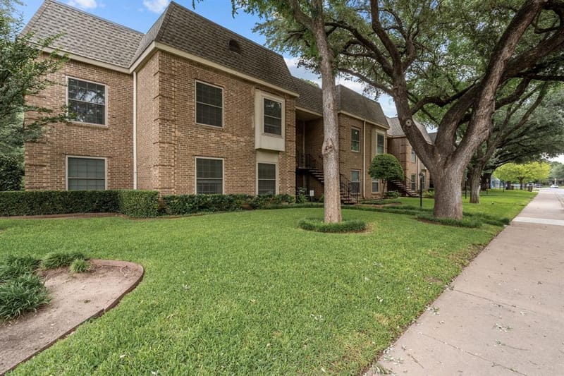4420 Harlanwood Drive # 228, Fort Worth TX 76109 - Photo 2