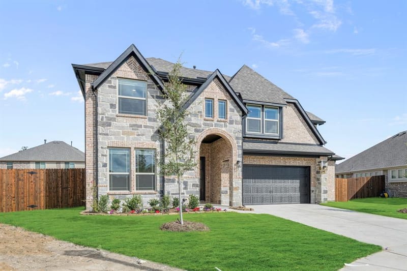 423 Atlas Cedar Drive, Glenn Heights TX 75154 - Photo 3