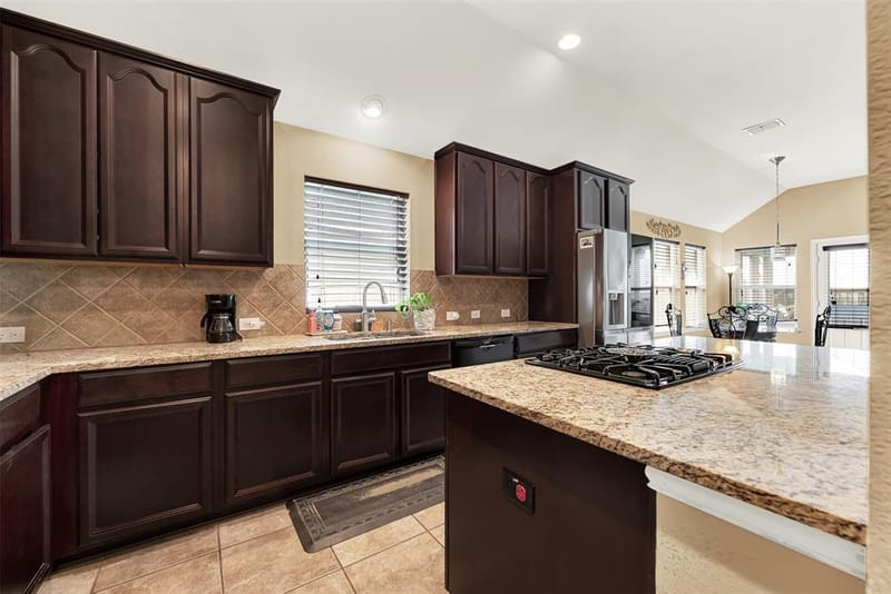 512 Turnstone Drive, Little Elm TX 75068 - Photo 18