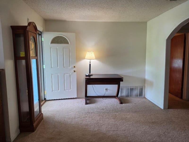 215 Woodard Avenue, Cleburne TX 76033 - Photo 3