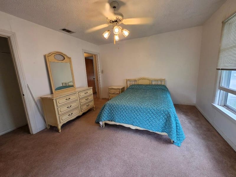 215 Woodard Avenue, Cleburne TX 76033 - Photo 14