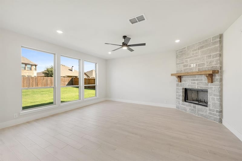 812 Condor Street, Joshua TX 76058 - Photo 17
