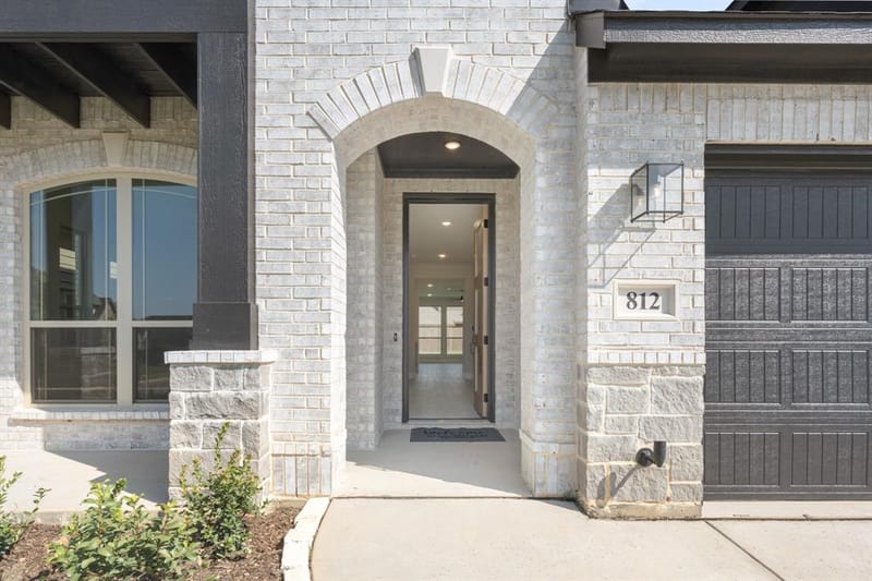 812 Condor Street, Joshua TX 76058 - Photo 4