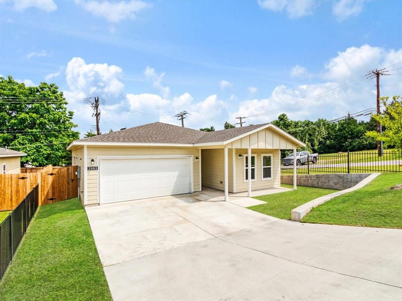 2963 Simpson Stuart Road, Dallas TX 75241 - Photo 3