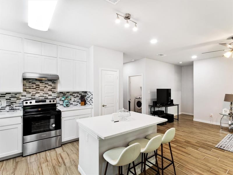 2963 Simpson Stuart Road, Dallas TX 75241 - Photo 10