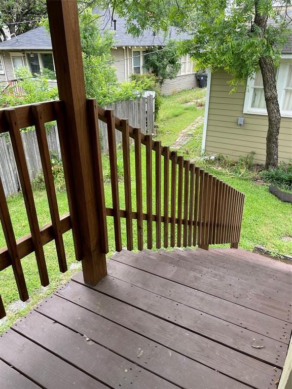 229 N Marlborough Avenue, Dallas TX 75208 - Photo 32