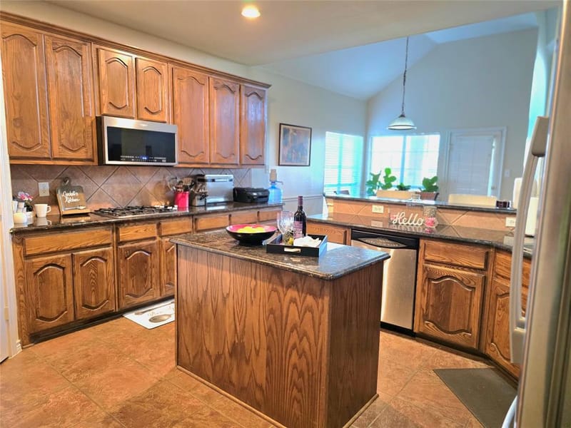506 Magnolia Lane, Glenn Heights TX 75154 - Photo 7