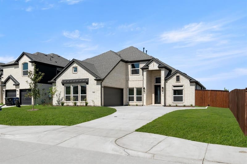 311 Boulder Avenue, Midlothian TX 76065 - Photo 2