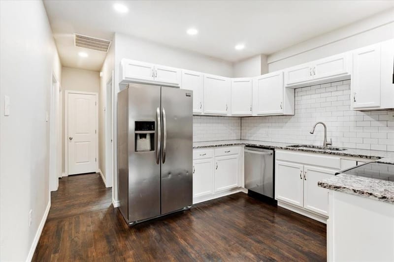 715 W Sam Rayburn Drive, Bonham TX 75418 - Photo 10
