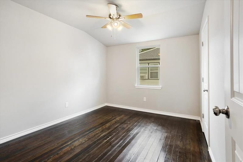 715 W Sam Rayburn Drive, Bonham TX 75418 - Photo 14