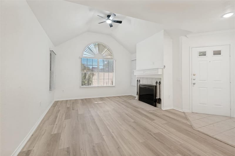 1004 Bridges Drive, Arlington TX 76012 - Photo 8