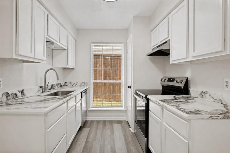 709 N Madison Avenue, Dallas TX 75208 - Photo 11