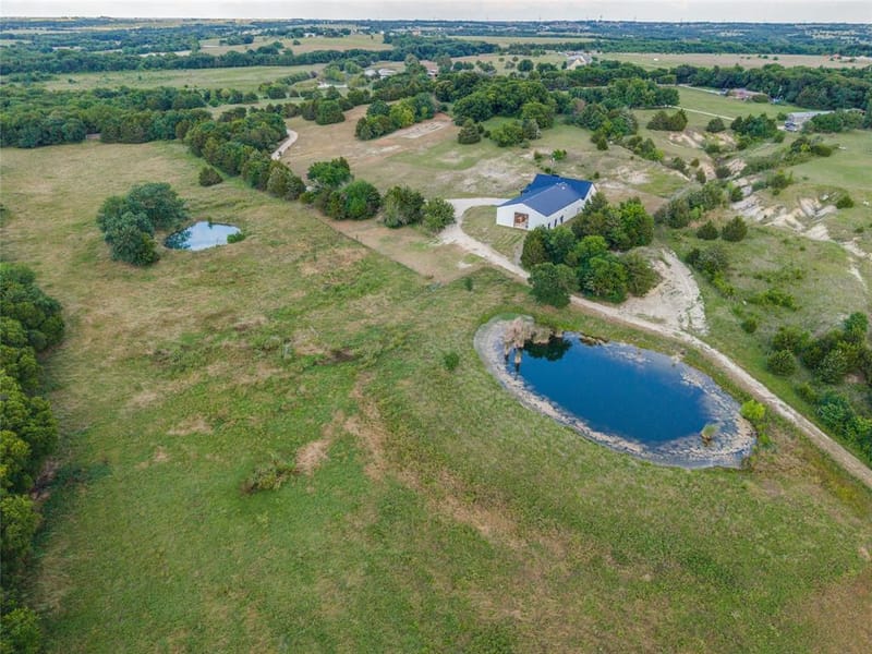 1656 County Road 604, Farmersville TX 75442 - Photo 36