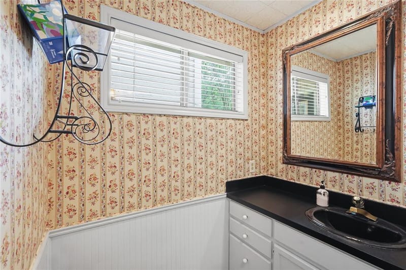 8960 Dickson Road, Fort Worth TX 76179 - Photo 20