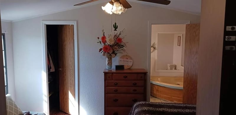 7739 NW County Road 1200, Barry TX 75102 - Photo 5