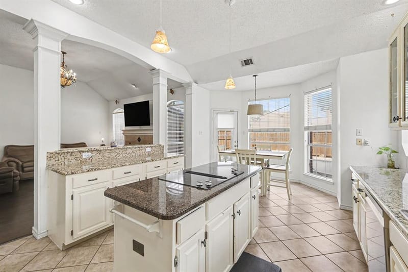 7004 Hillview Drive, Plano TX 75025 - Photo 7