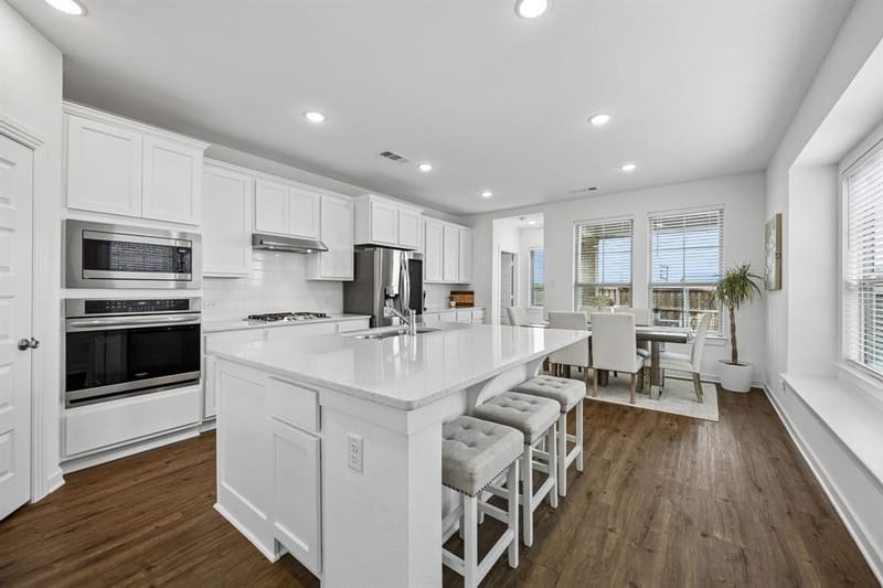 3609 Palmetto, Aubrey TX 76227 - Photo 9