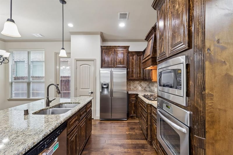 4944 Dominion Boulevard, Irving TX 75038 - Photo 13