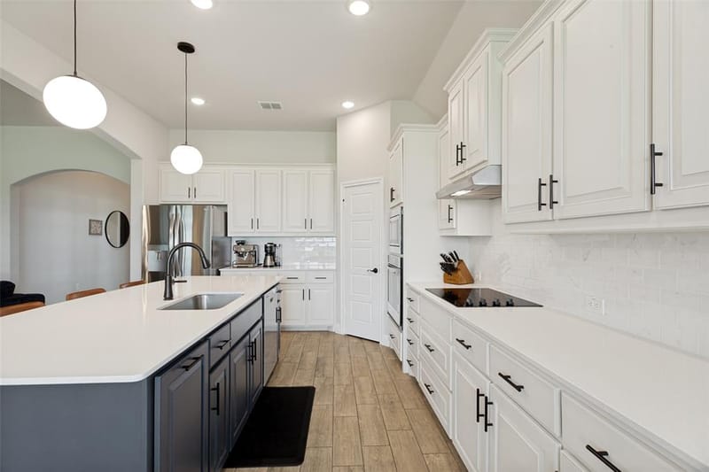 12701 Whispering Wind Drive, Godley TX 76044 - Photo 13