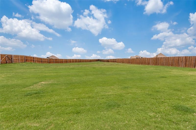 12701 Whispering Wind Drive, Godley TX 76044 - Photo 30