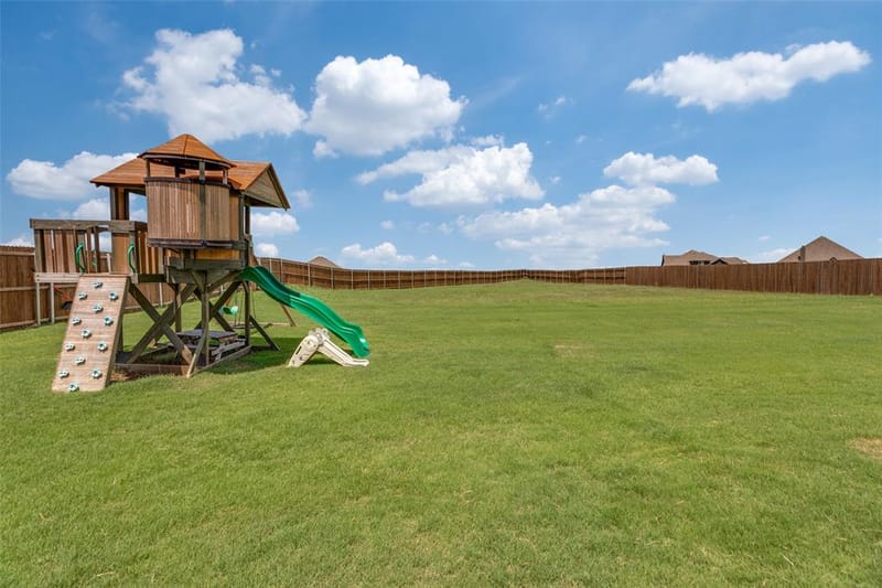 12701 Whispering Wind Drive, Godley TX 76044 - Photo 33