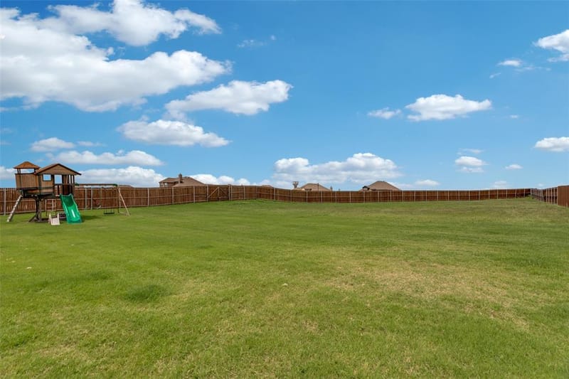 12701 Whispering Wind Drive, Godley TX 76044 - Photo 31
