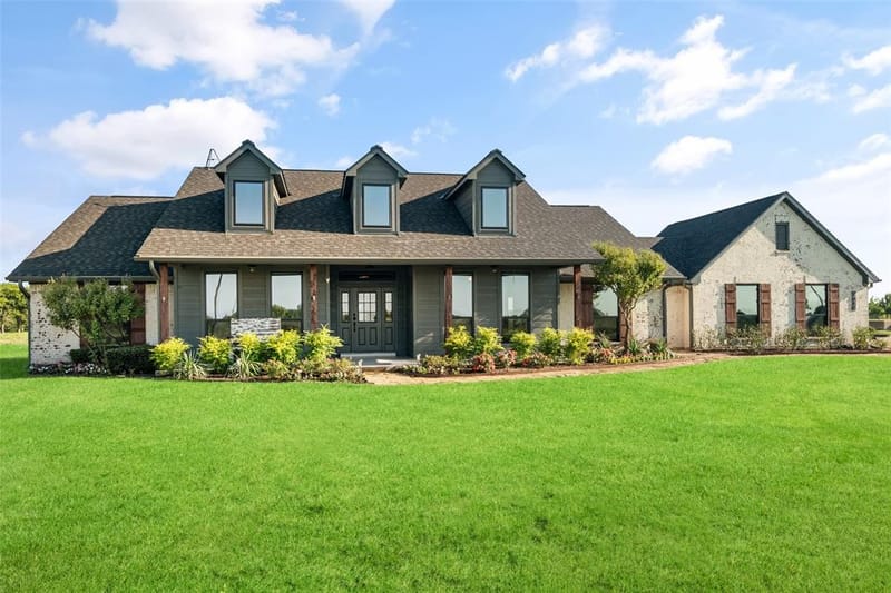 1019 Vaughan Lane, Tioga TX 76271 - Photo 31