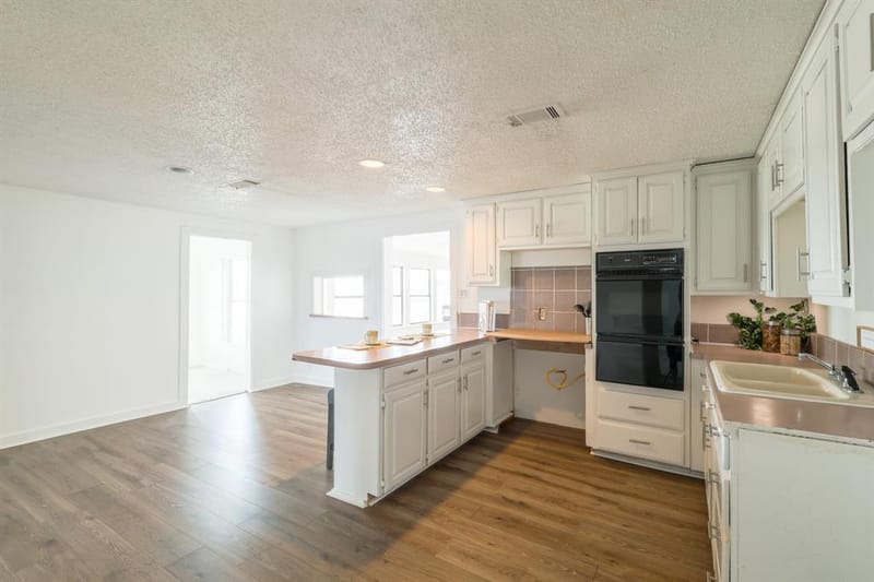 3500 New York Avenue, Fort Worth TX 76110 - Photo 9