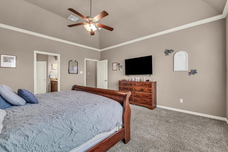 10828 Aurora Drive, Waco TX 76708 - Photo 13